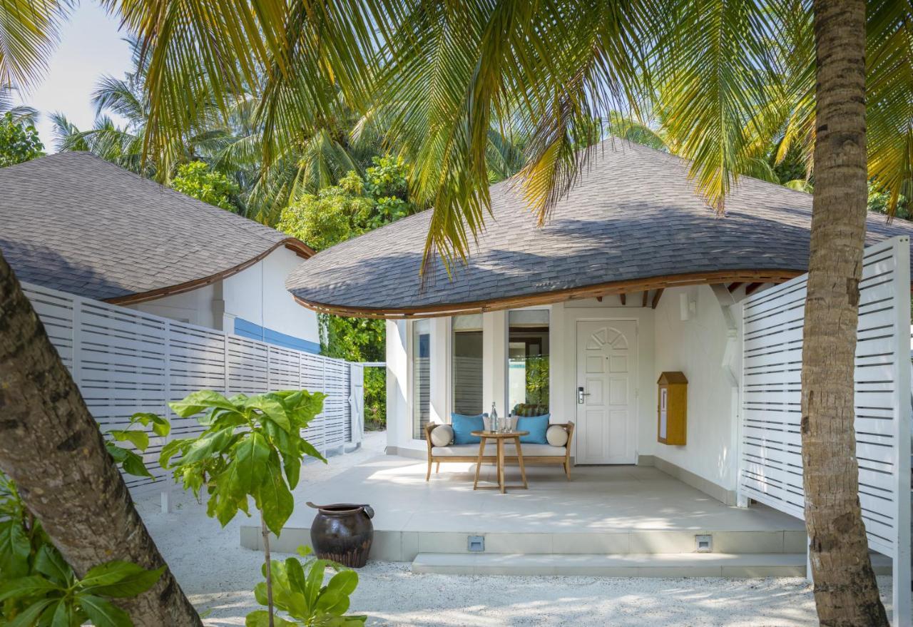 Курортный комплекс The Centara Collection, Island & Maldives - 30 Percent Discount On Transfers For Min 4 Nights And More, Valid For Reservations Between 11th Feb 22 Dec 2025