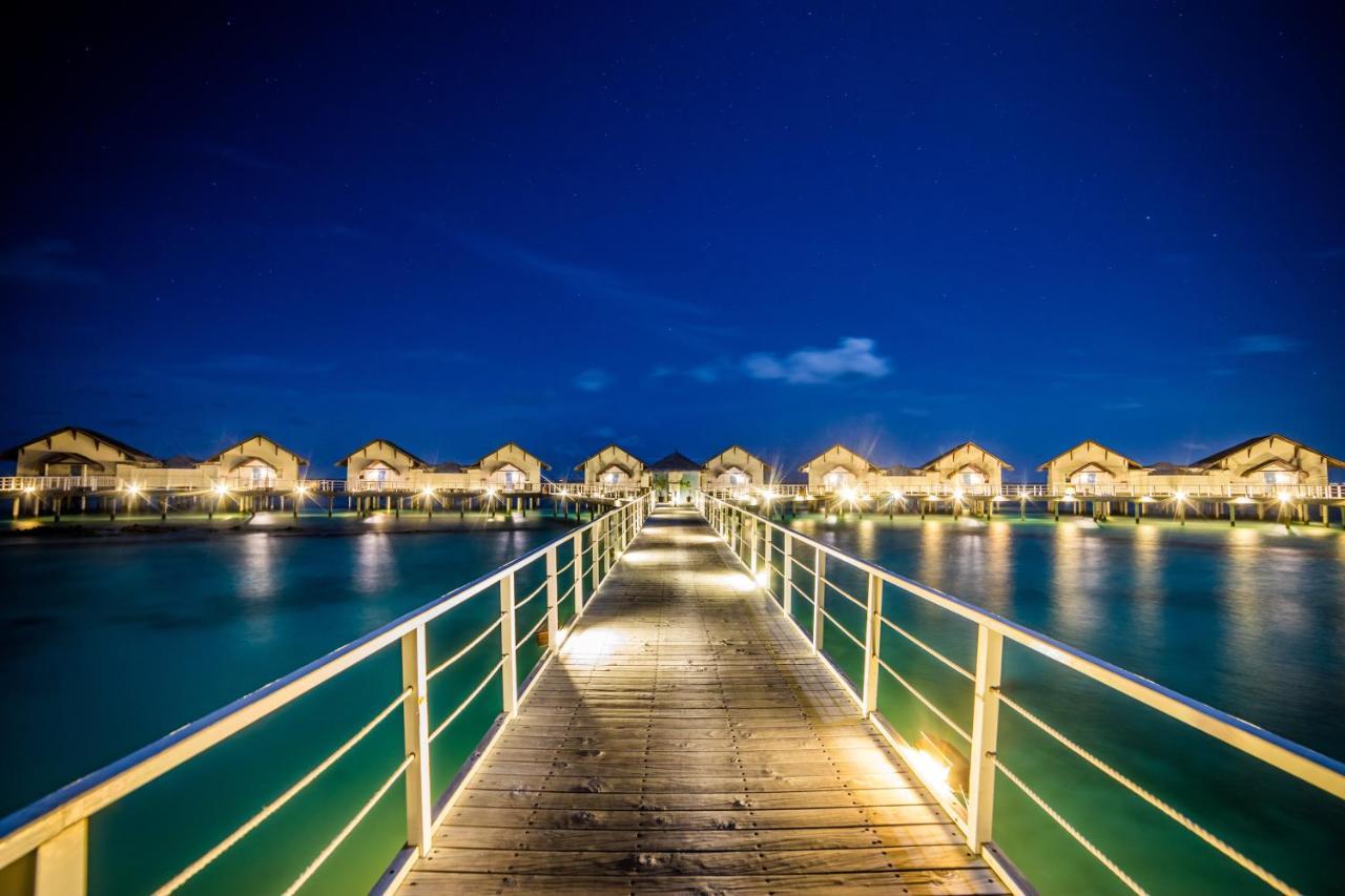 The Centara Collection, Island & Maldives - 30 Percent Discount On Transfers For Min 4 Nights And More, Valid For Reservations Between 11th Feb 22 Dec 2025 5* Machchafushi