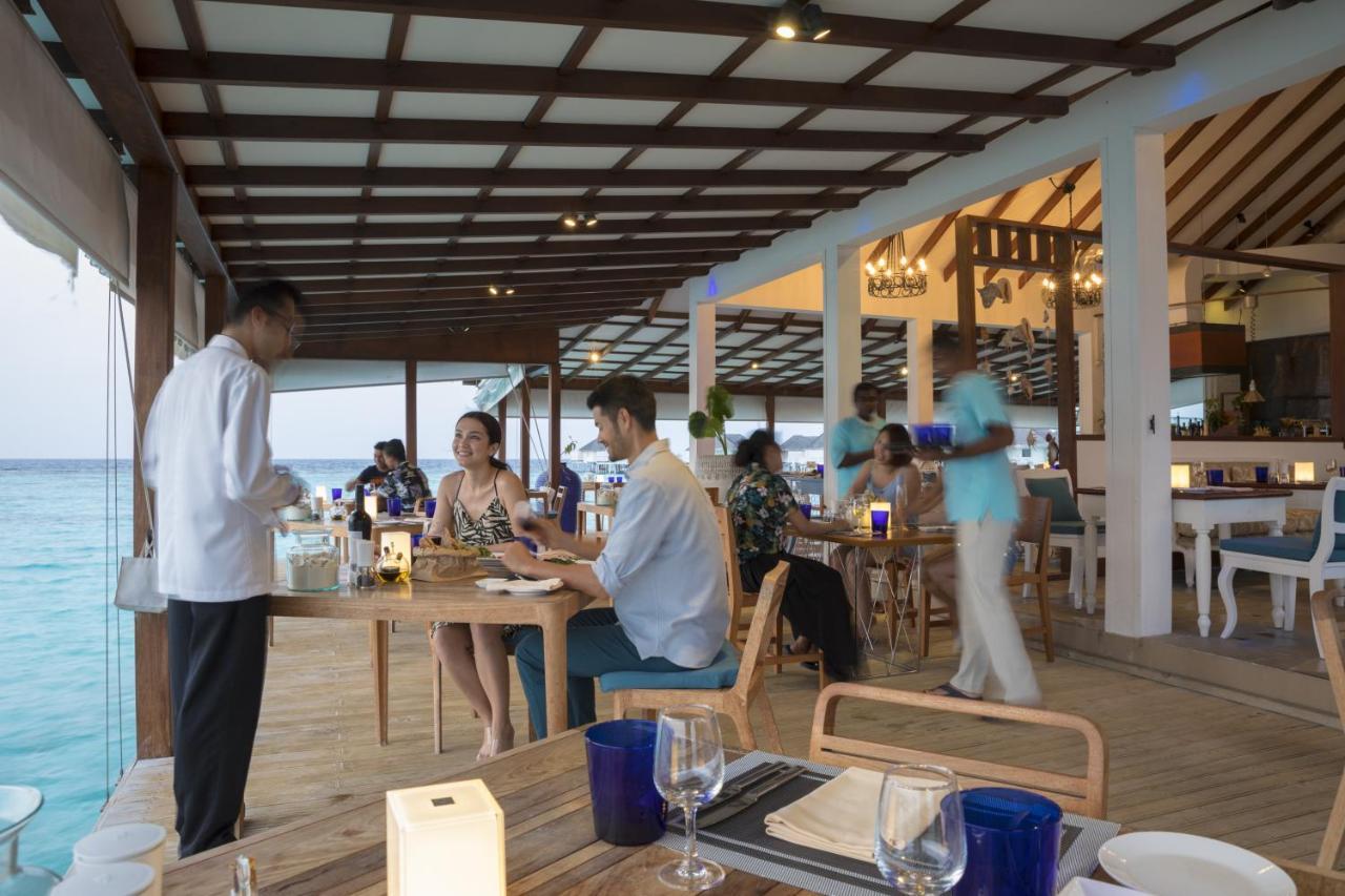 Курортный комплекс The Centara Collection, Island & Maldives - 30 Percent Discount On Transfers For Min 4 Nights And More, Valid For Reservations Between 11th Feb 22 Dec 2025