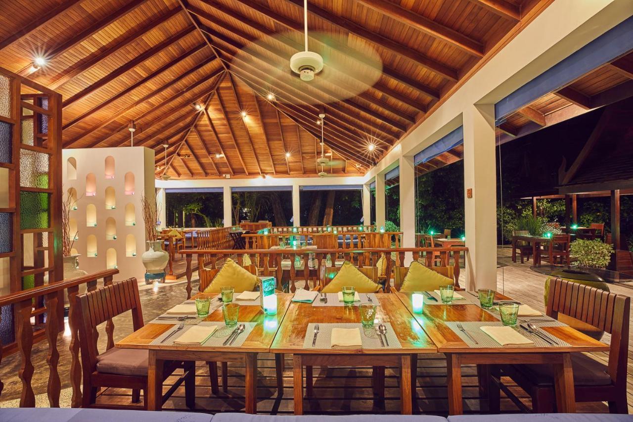 Resort The Centara Collection, Island & Maldives - 30 Percent Discount On Transfers For Min 4 Nights And More, Valid For Reservations Between 11th Feb 22 Dec 2025 5*